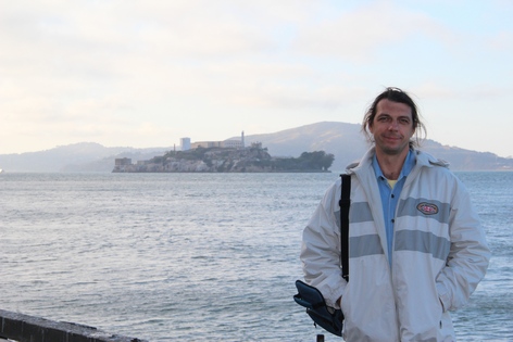 ���-���������